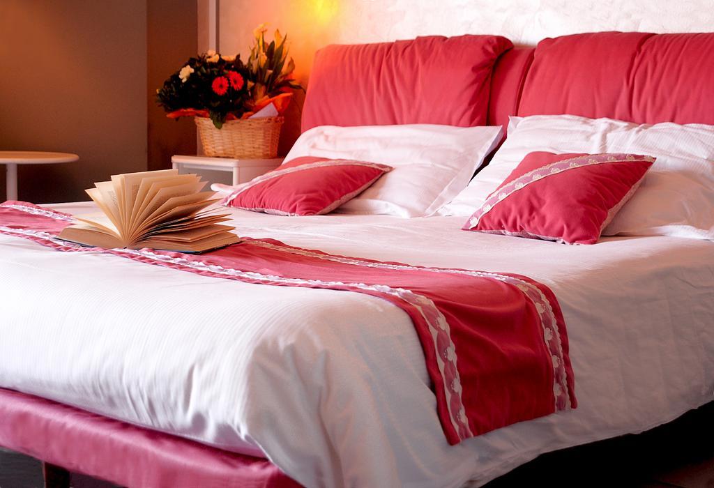 Conca Azzurra Wellness & Beauty Hotel Ranco Zewnętrze zdjęcie